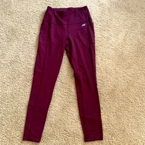 Maroon Skechers High-Waisted Leggings w/pockets
